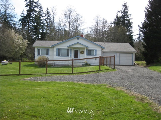 450 Meade Road Nordland, WA 98358 - Photo 3 of 14