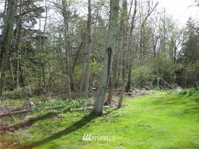 450 Meade Road Nordland, WA 98358 - Photo 8 of 14
