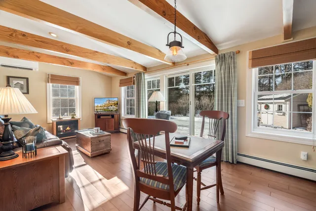 $775,000 | 22 Gateway Commons Drive, Gorham, ME 04038