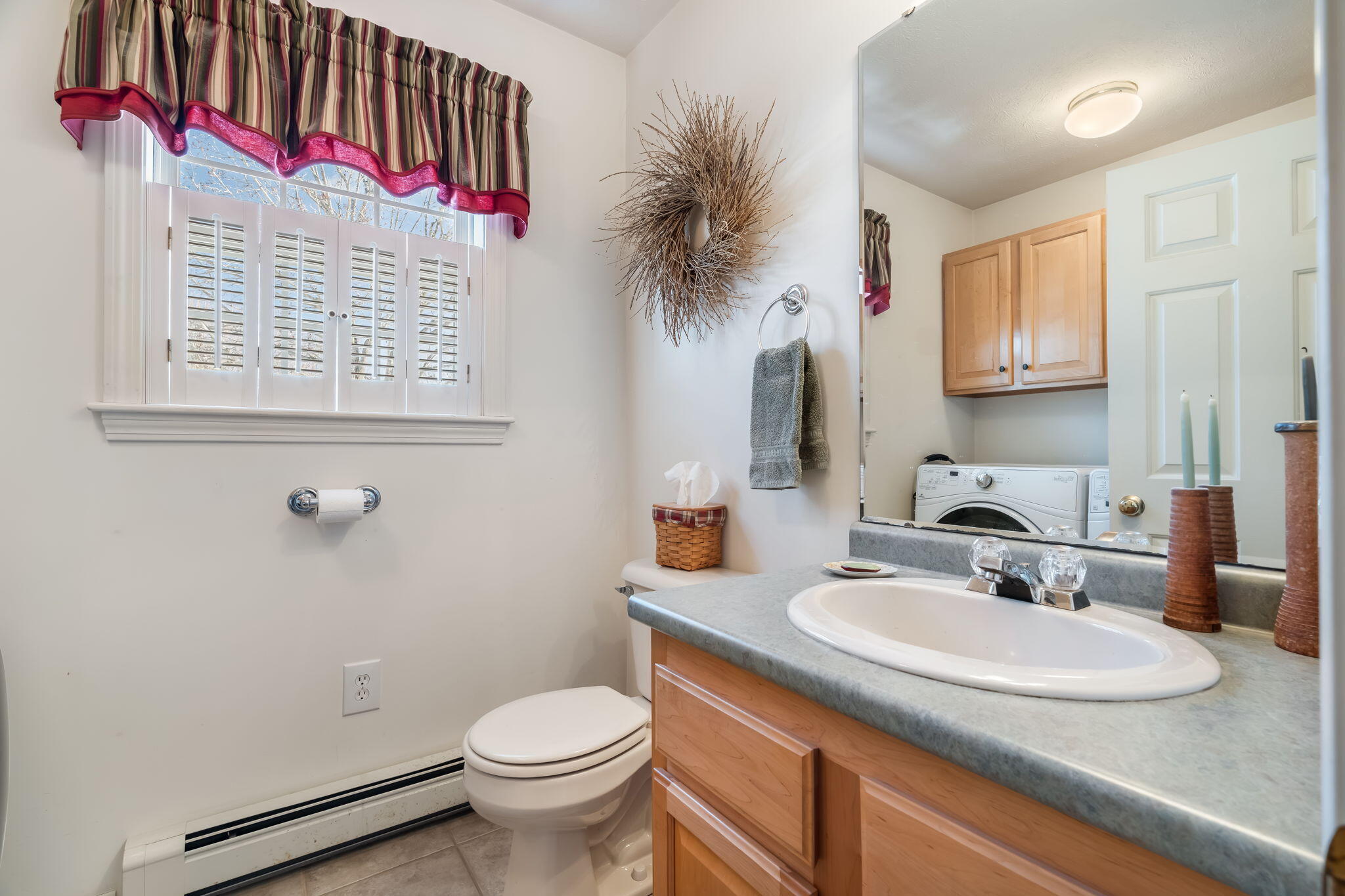22 Gateway Commons Drive Gorham, ME 04038 - Photo 20 of 73 39-web-or-mls-22-gateway-cmns