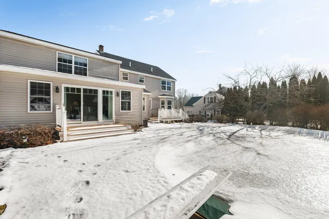 $775,000 | 22 Gateway Commons Drive, Gorham, ME 04038