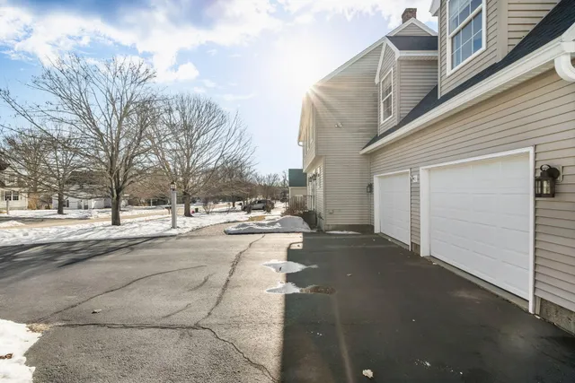 $775,000 | 22 Gateway Commons Drive, Gorham, ME 04038