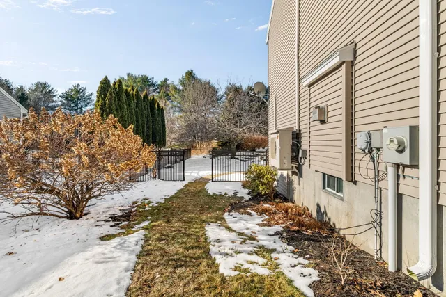 $775,000 | 22 Gateway Commons Drive, Gorham, ME 04038