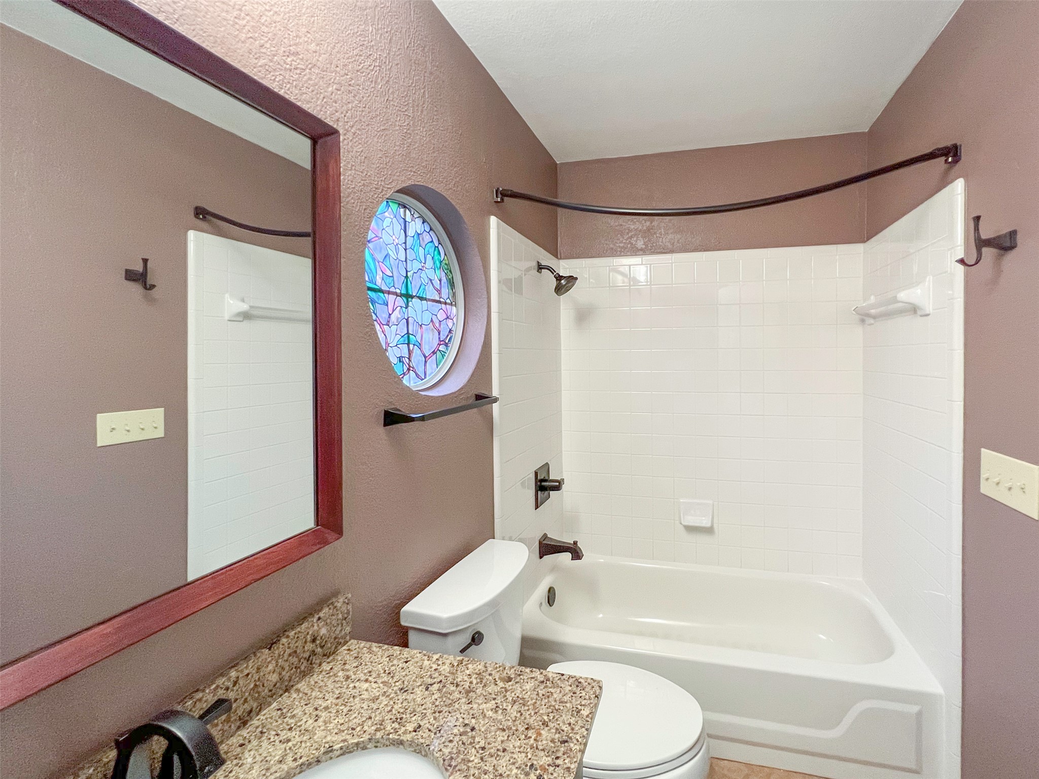 12010 Shady Springs Road Austin, TX 78758 - Photo 22 of 28 Second Full Bathroom