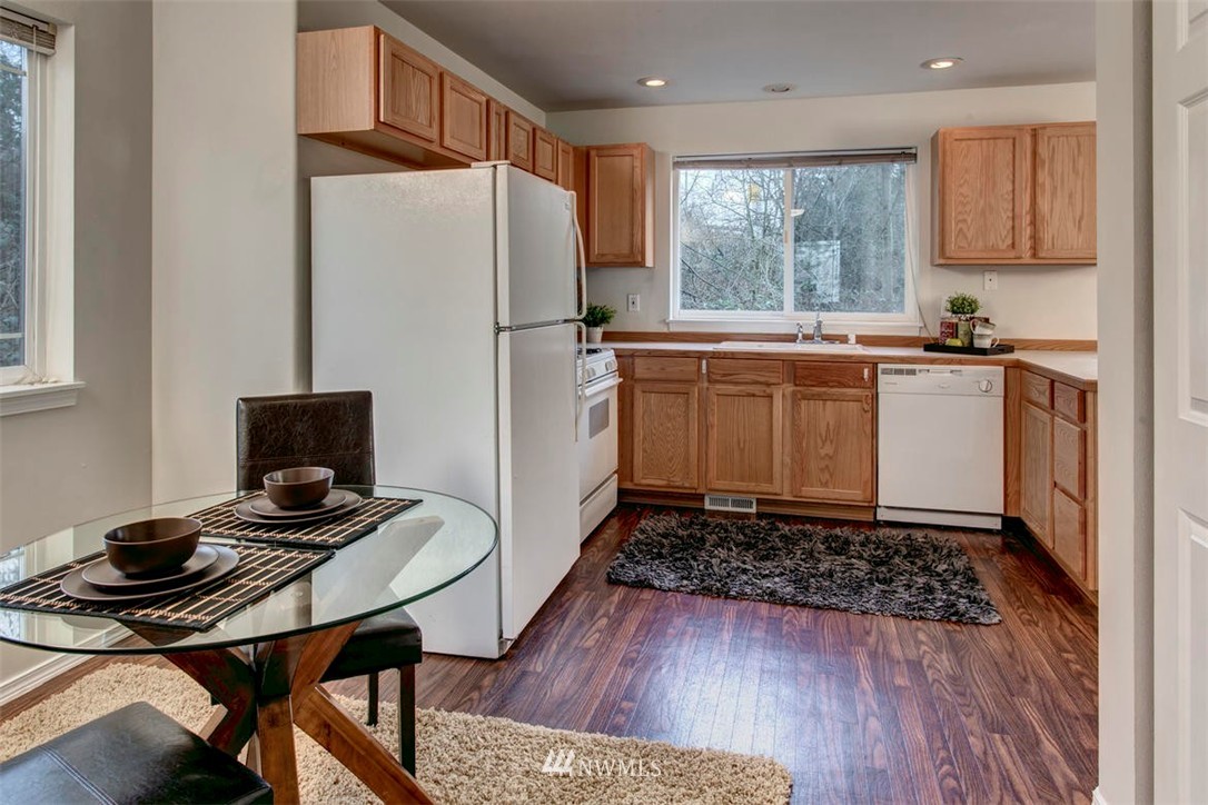 22740 20th Avenue Southeast Bothell, WA 98021 - Photo 6 of 25