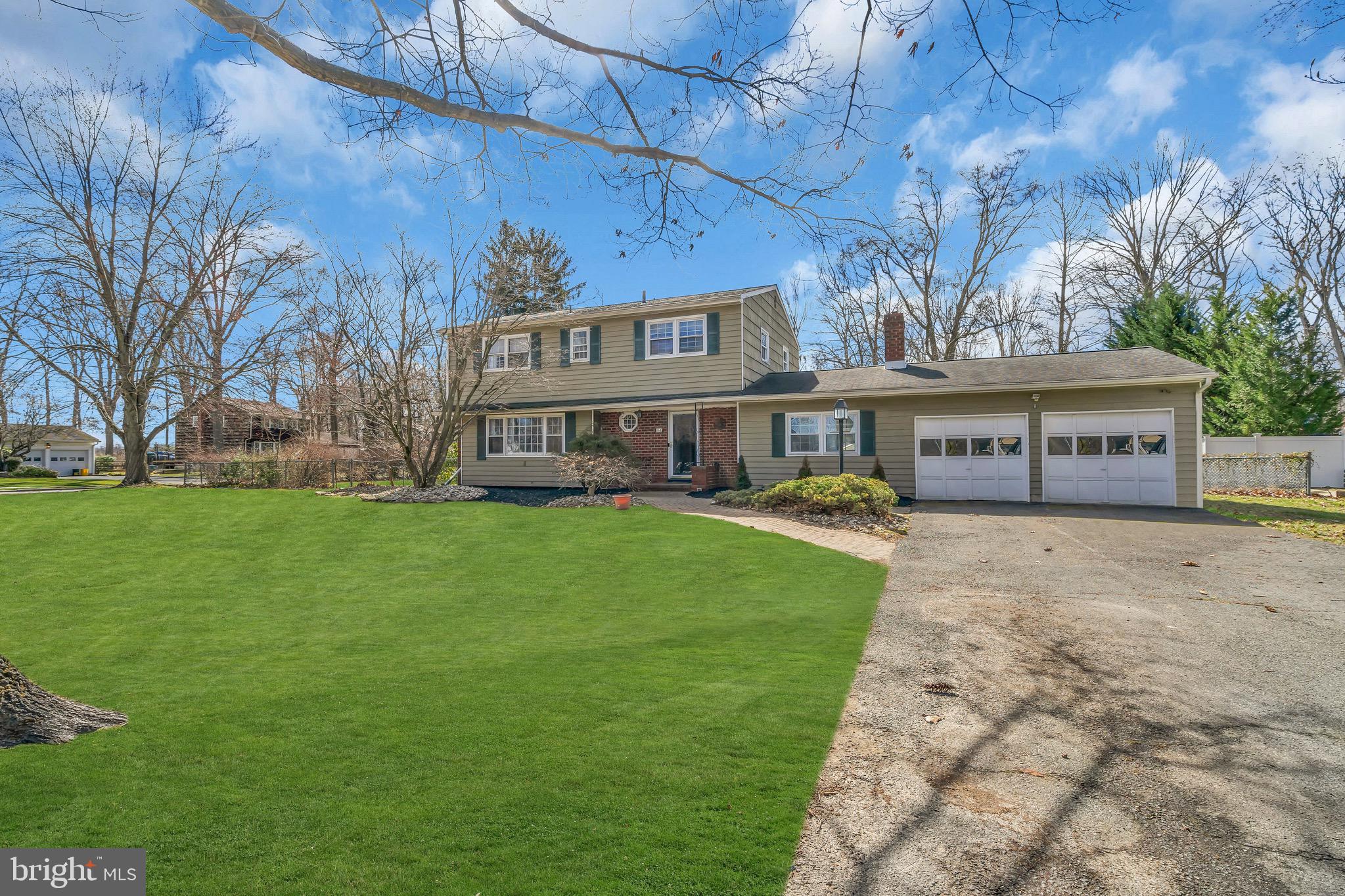 34 Sheffield Road Hightstown, NJ 08520 - Photo 4 of 38 Gallery Image 4