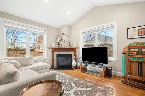 $1,199,000 | 31 Mystic Avenue, Unit 31, Winchester, MA 01890