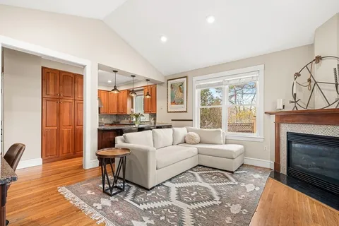 $1,199,000 | 31 Mystic Avenue, Unit 31, Winchester, MA 01890