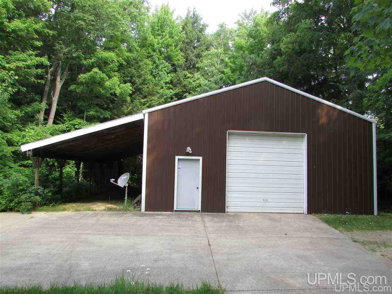 6519 Crossover Road Munising, MI 49862 - Photo 29 of 40