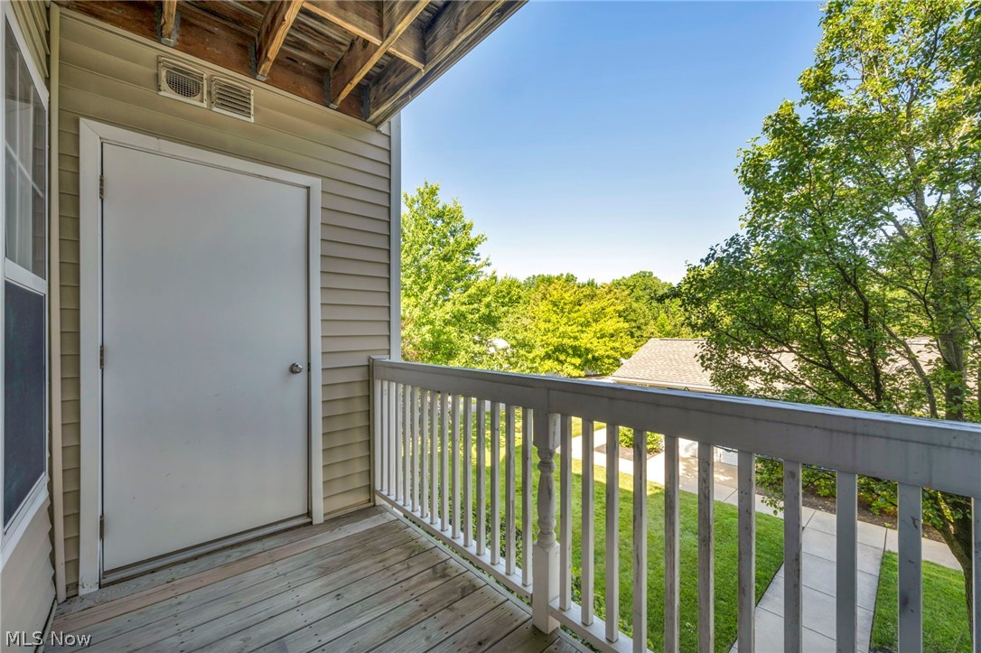 28340 Center Ridge Road, Unit 1112 Westlake, OH 44145 - Photo 5 of 33 Gallery Image 5