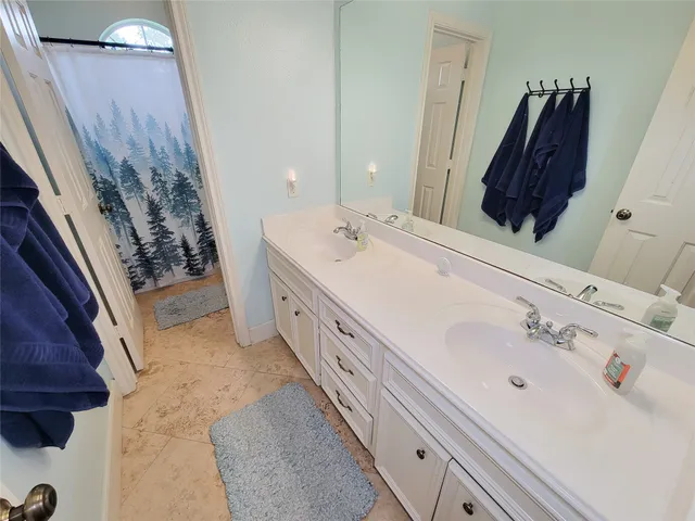 $799,000 | 6725 South Sycamore Crossing Road, Bellville, TX 77418