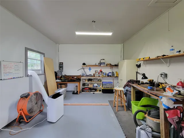 $799,000 | 6725 South Sycamore Crossing Road, Bellville, TX 77418