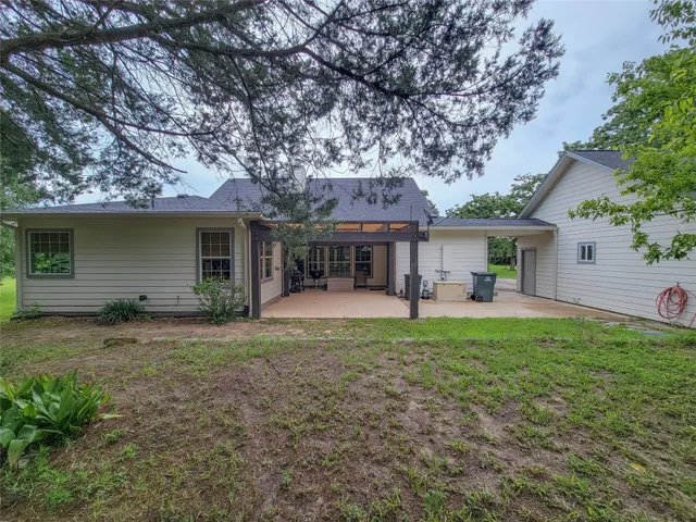 $799,000 | 6725 South Sycamore Crossing Road, Bellville, TX 77418