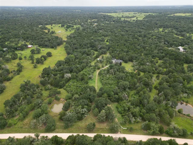 $799,000 | 6725 South Sycamore Crossing Road, Bellville, TX 77418