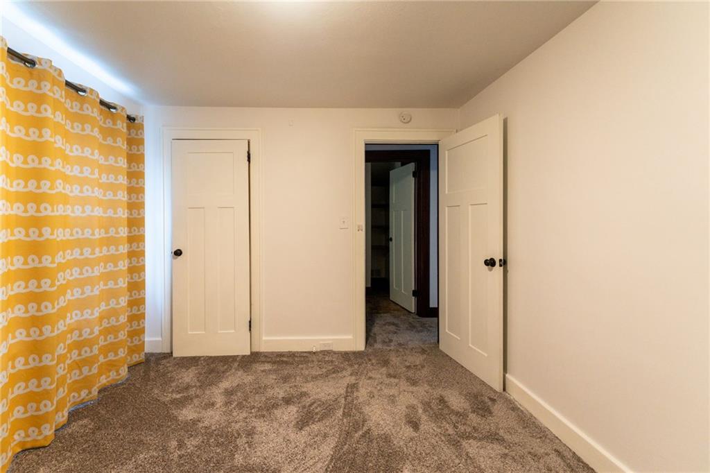 262 Cliffview Road Pittsburgh, PA 15212 - Photo 11 of 14 Second bedroom, new carpet