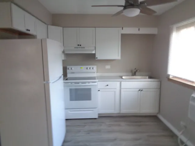 $1,650 | 9644 South Kedzie Avenue, Unit 1, Evergreen Park, IL 60805