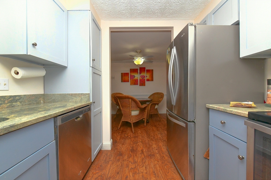 40 Woodrise Road, Unit 40 Falmouth, MA 02540 - Photo 8 of 42