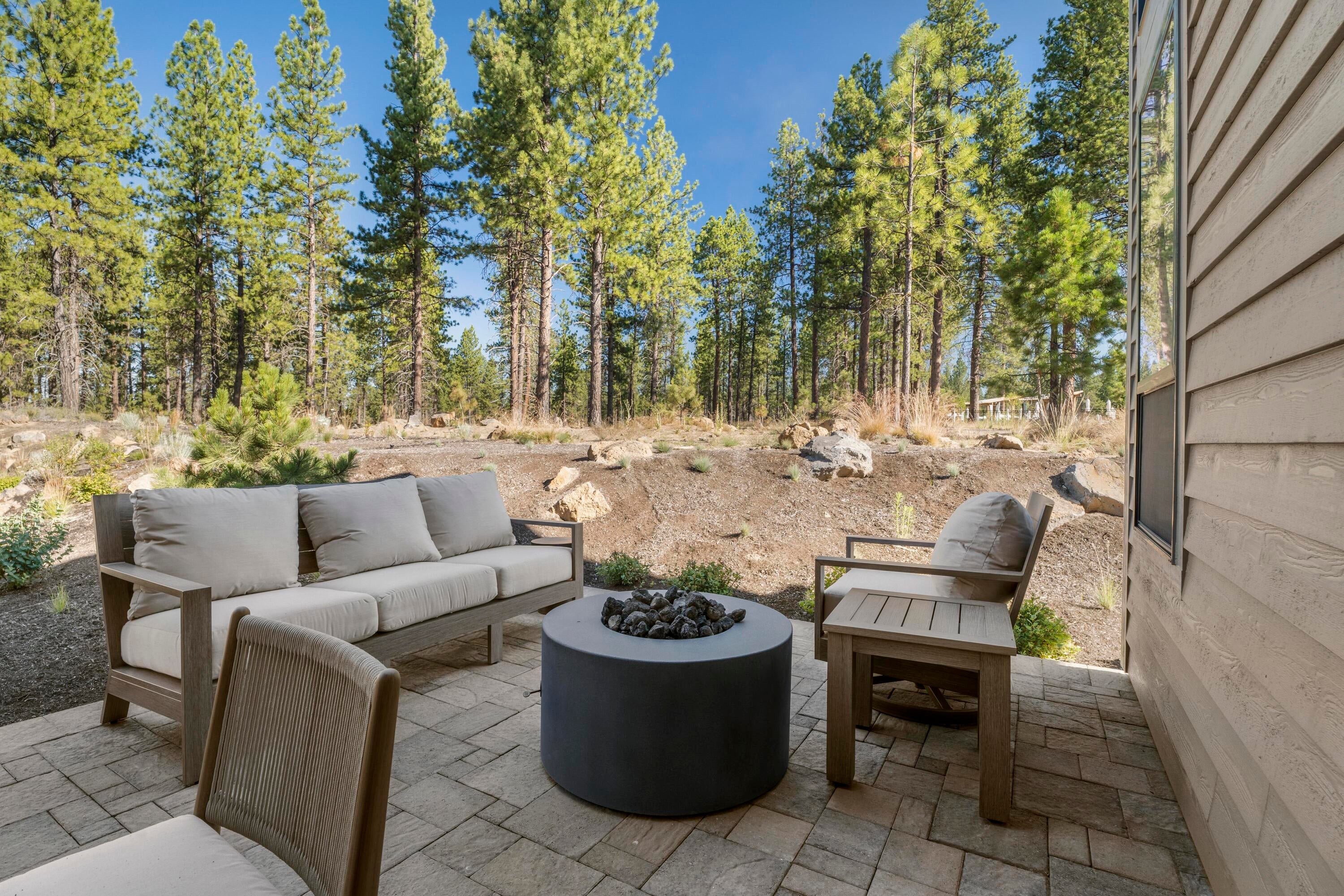 18196 Forestbrook Loop Bend, Unit 17 Bend, OR 97707 - Photo 12 of 64 Cement Fire Pit