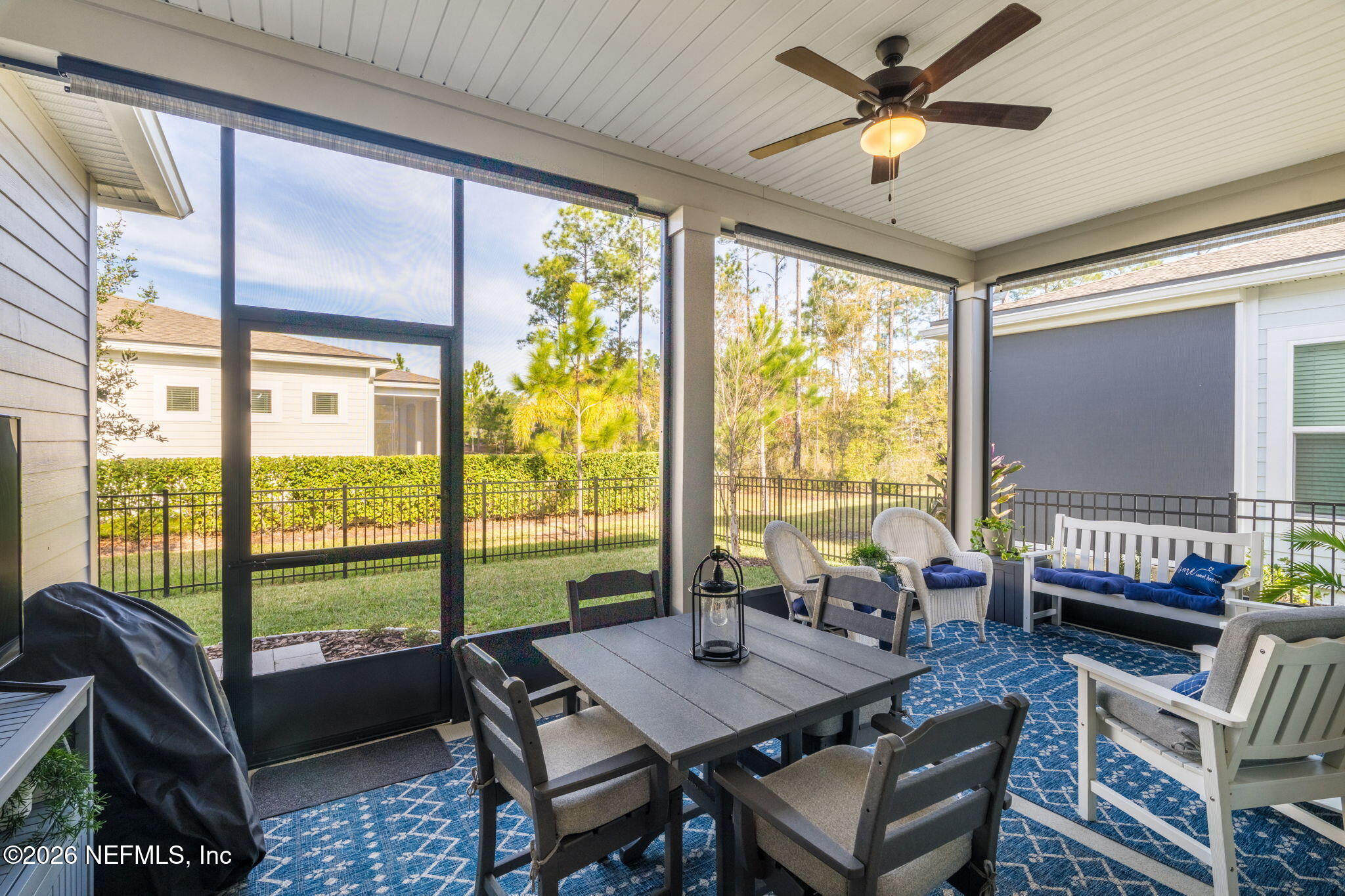 33 Pigeon Cove St. Johns, FL 32259 - Photo 16 of 37 a view of a livingroom with furniture