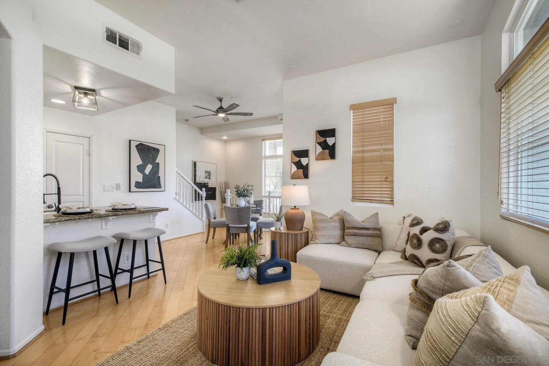 598 Almond Road San Marcos, CA 92078 - Photo 1 of 28 Gallery Image 1