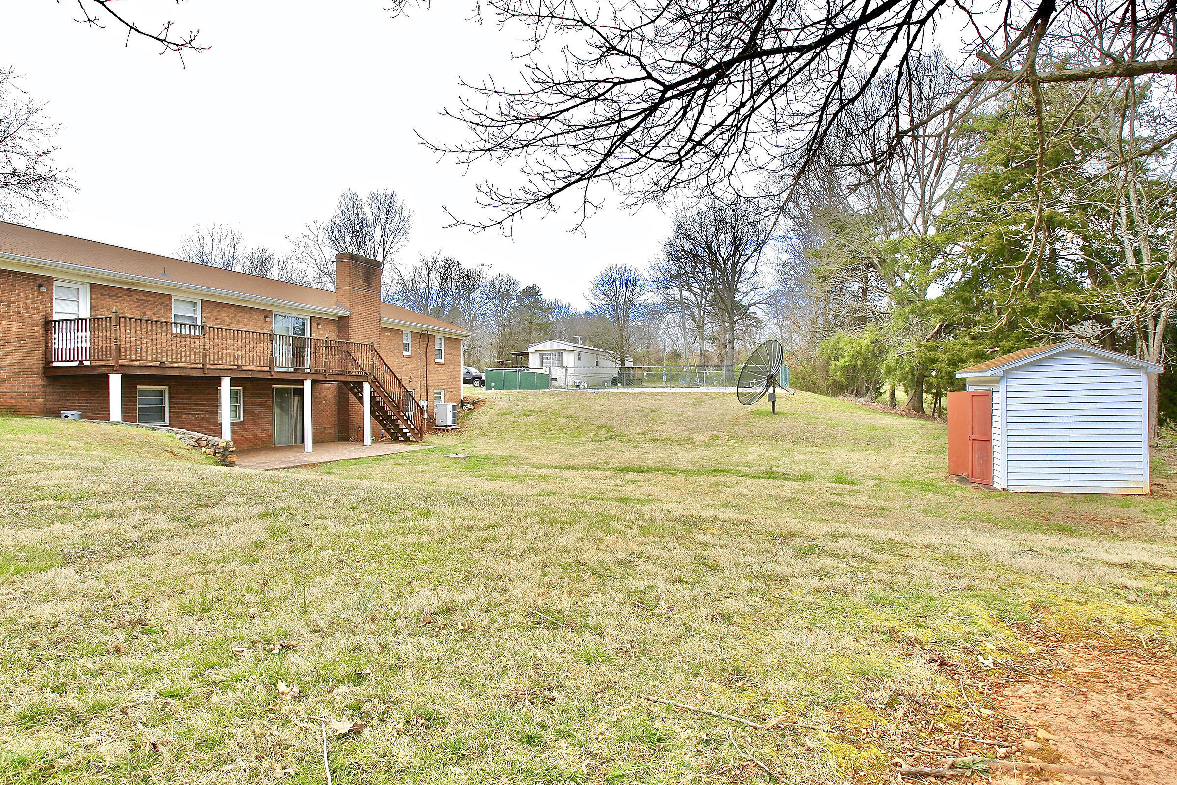102 Golden View Road Glade Hill, VA 24092 - Photo 14 of 82 _V4B5746