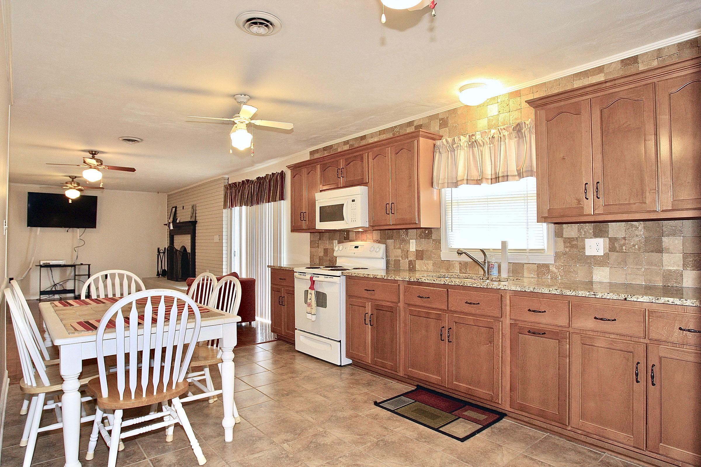 102 Golden View Road Glade Hill, VA 24092 - Photo 25 of 82 _V4B5616