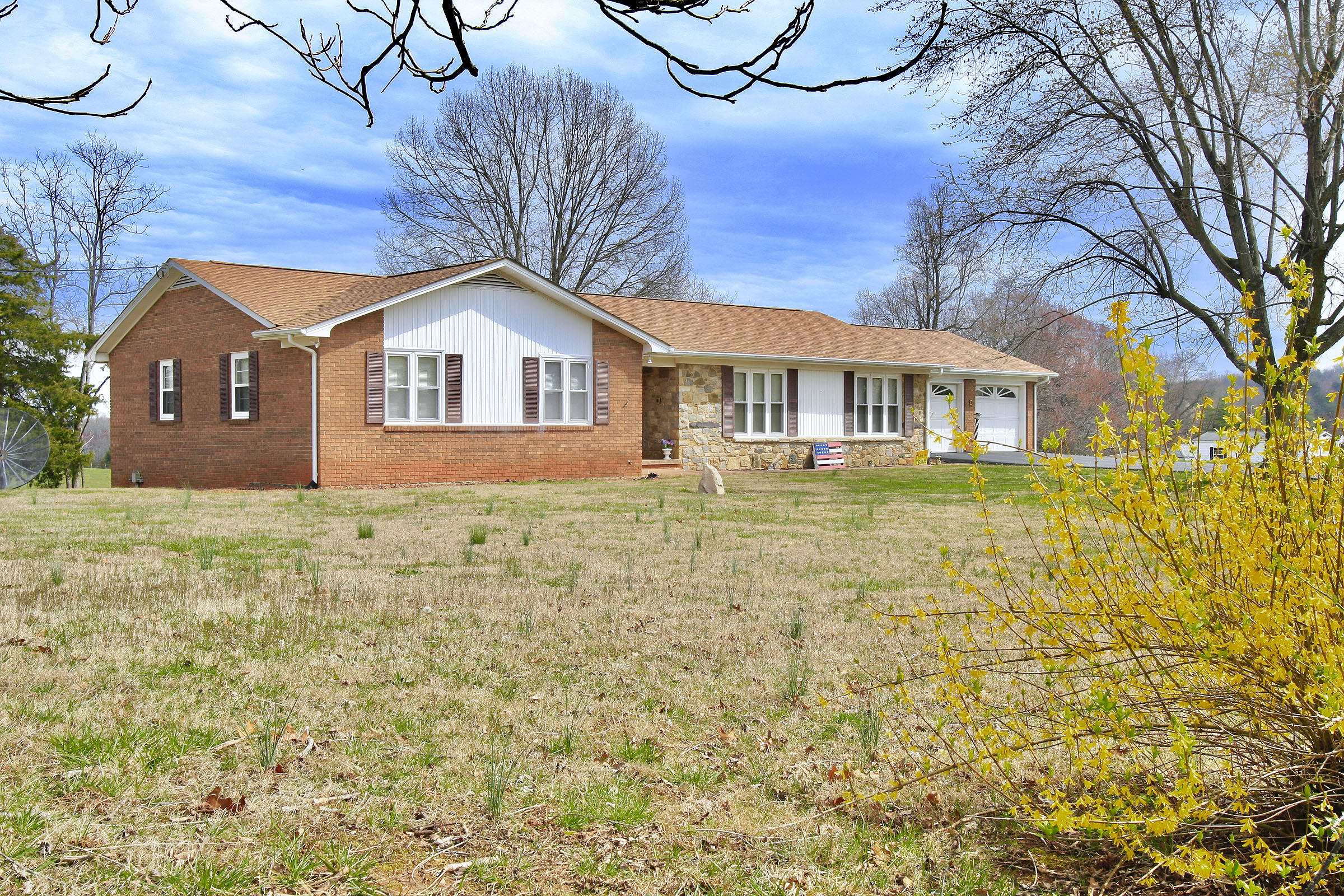 102 Golden View Road Glade Hill, VA 24092 - Photo 78 of 82 _V4B5685