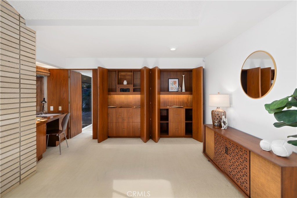 246 Angelo Place Arcadia, CA 91006 - Photo 20 of 72 a bathroom with a double vanity sink and a mirror