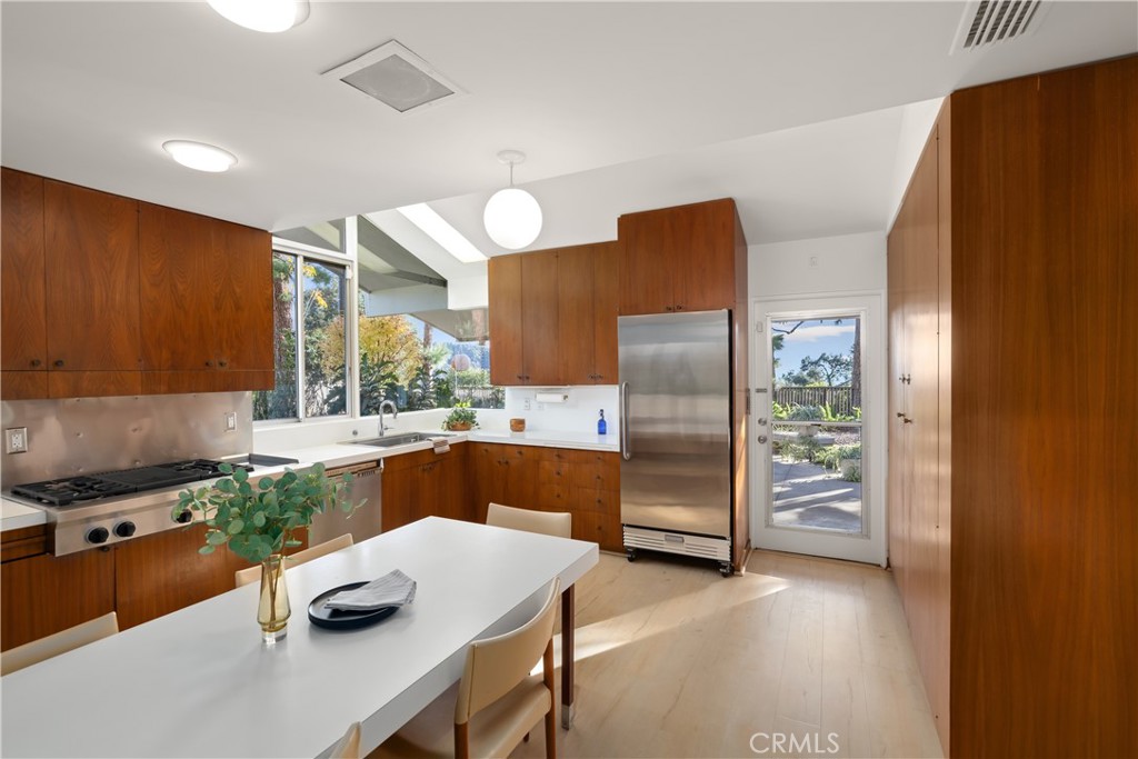 246 Angelo Place Arcadia, CA 91006 - Photo 30 of 72 a kitchen with stainless steel appliances a refrigerator and a stove