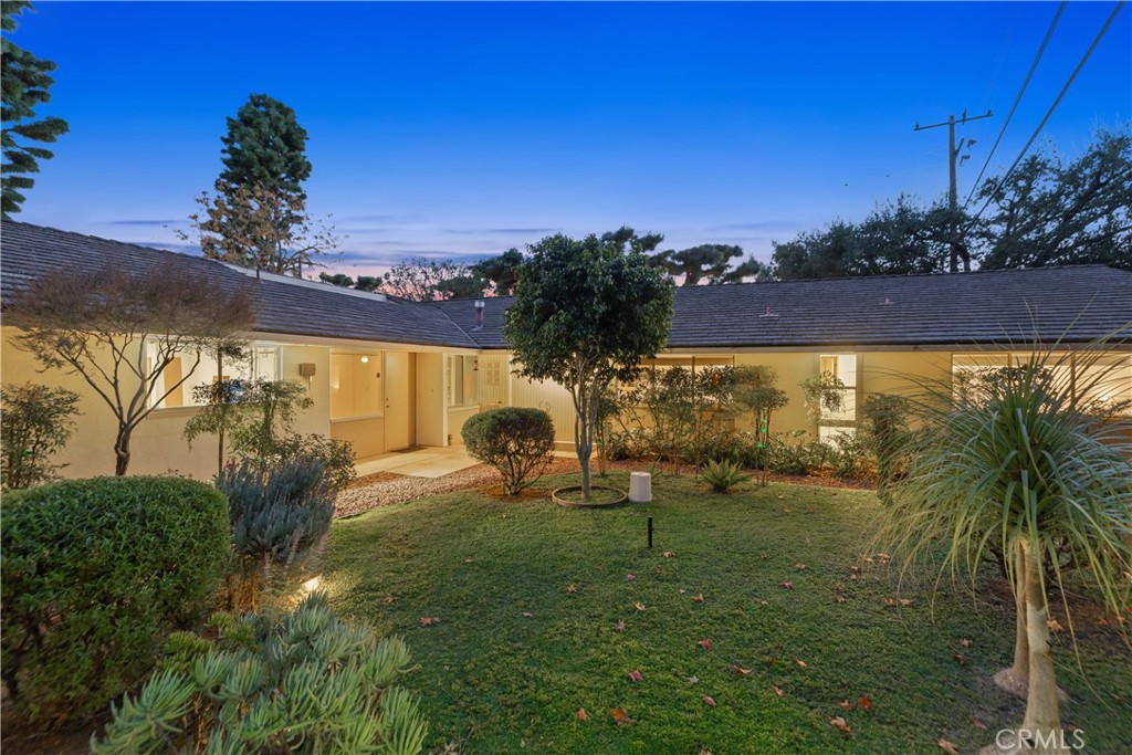 246 Angelo Place Arcadia, CA 91006 - Photo 69 of 72 a view of a outdoor space