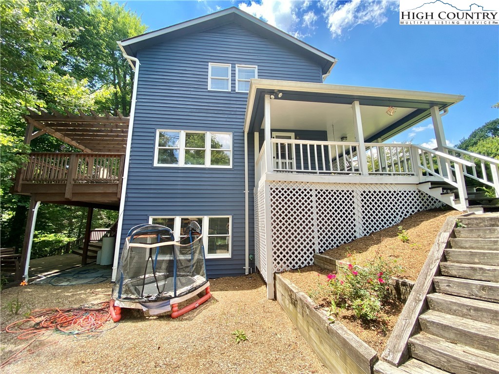 271 Fawn Drive Boone, NC 28607 - Photo 5 of 34 Gallery Image 5