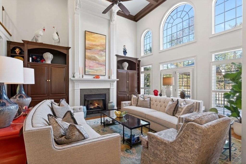 823 Inverness Circle Spartanburg, SC 29306 - Photo 3 of 49