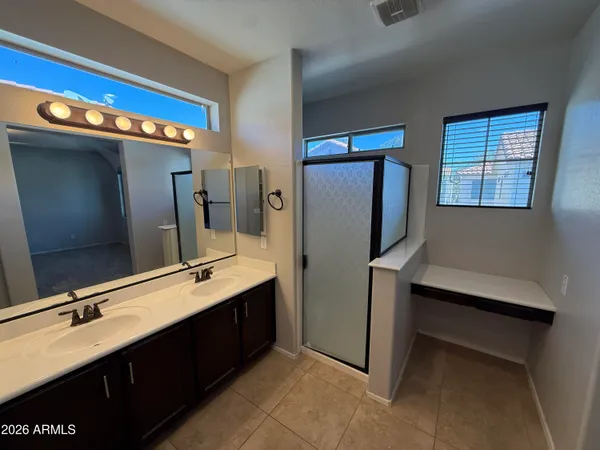 $2,450 | 3448 South Wren Drive, Gilbert, AZ 85297