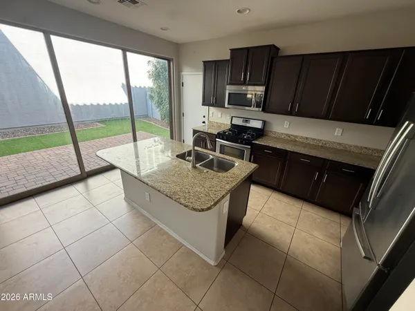 $2,450 | 3448 South Wren Drive, Gilbert, AZ 85297