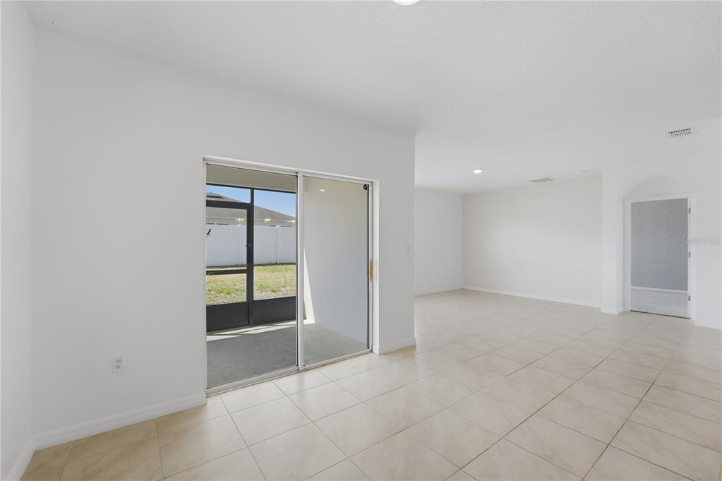 1823 Bluepoint Street St. Cloud, FL 34771 - Photo 27 of 39 Gallery Image 27