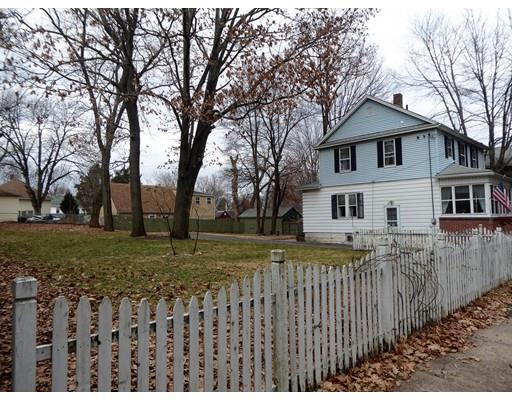 68 Beauchamp Street Springfield, MA 01107 - Photo 2 of 29 Gallery Image 2