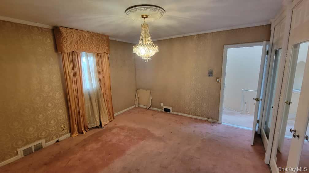 186-20 Troon Road Queens, NY 11432 - Photo 19 of 23