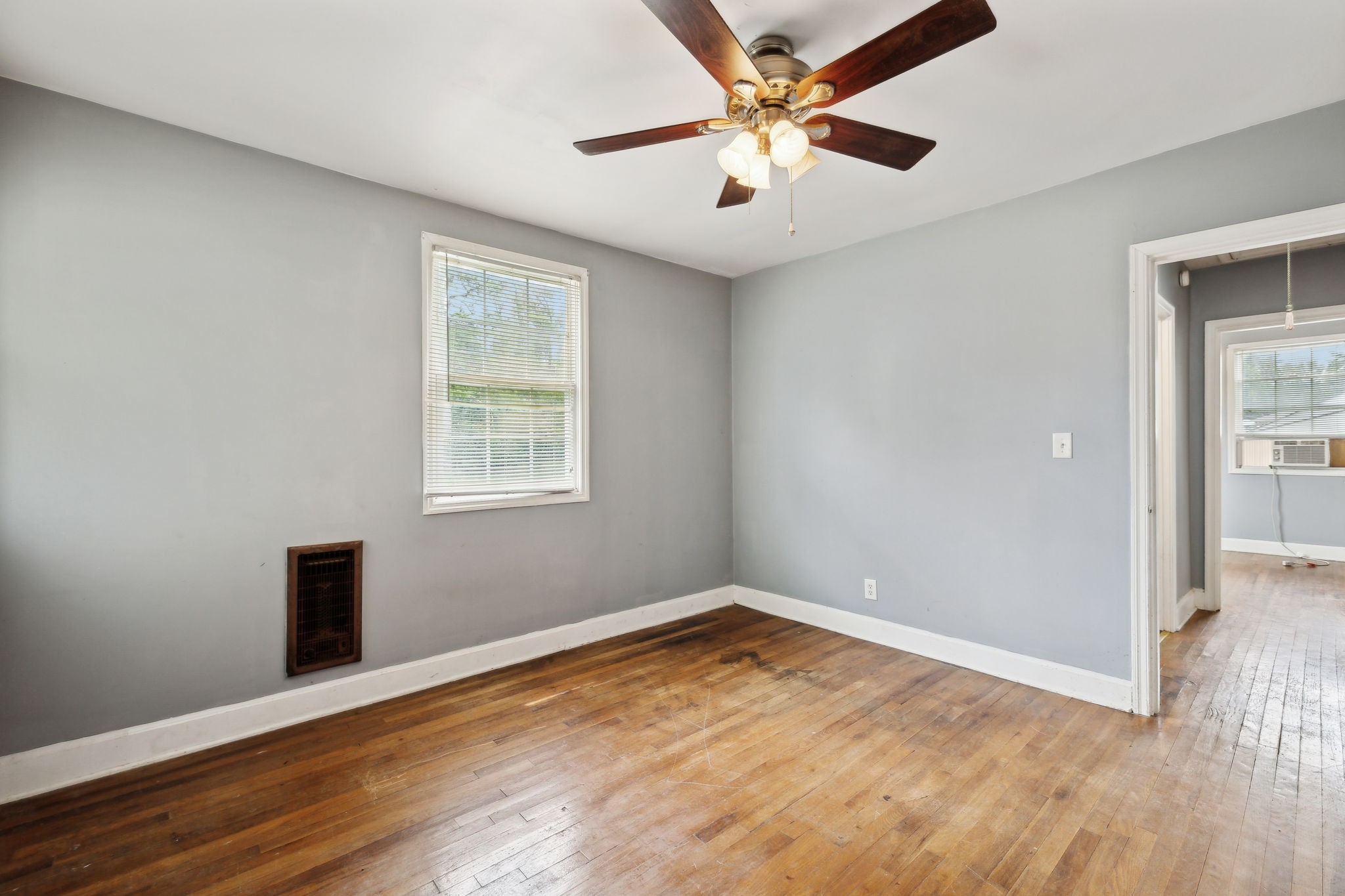 659 Lock 4 Road Gallatin, TN 37066 - Photo 10 of 27 Gallery Image 10
