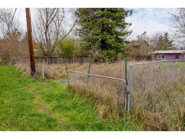 $299,000 | 478 East 32nd Avenue, Eugene, OR 97405