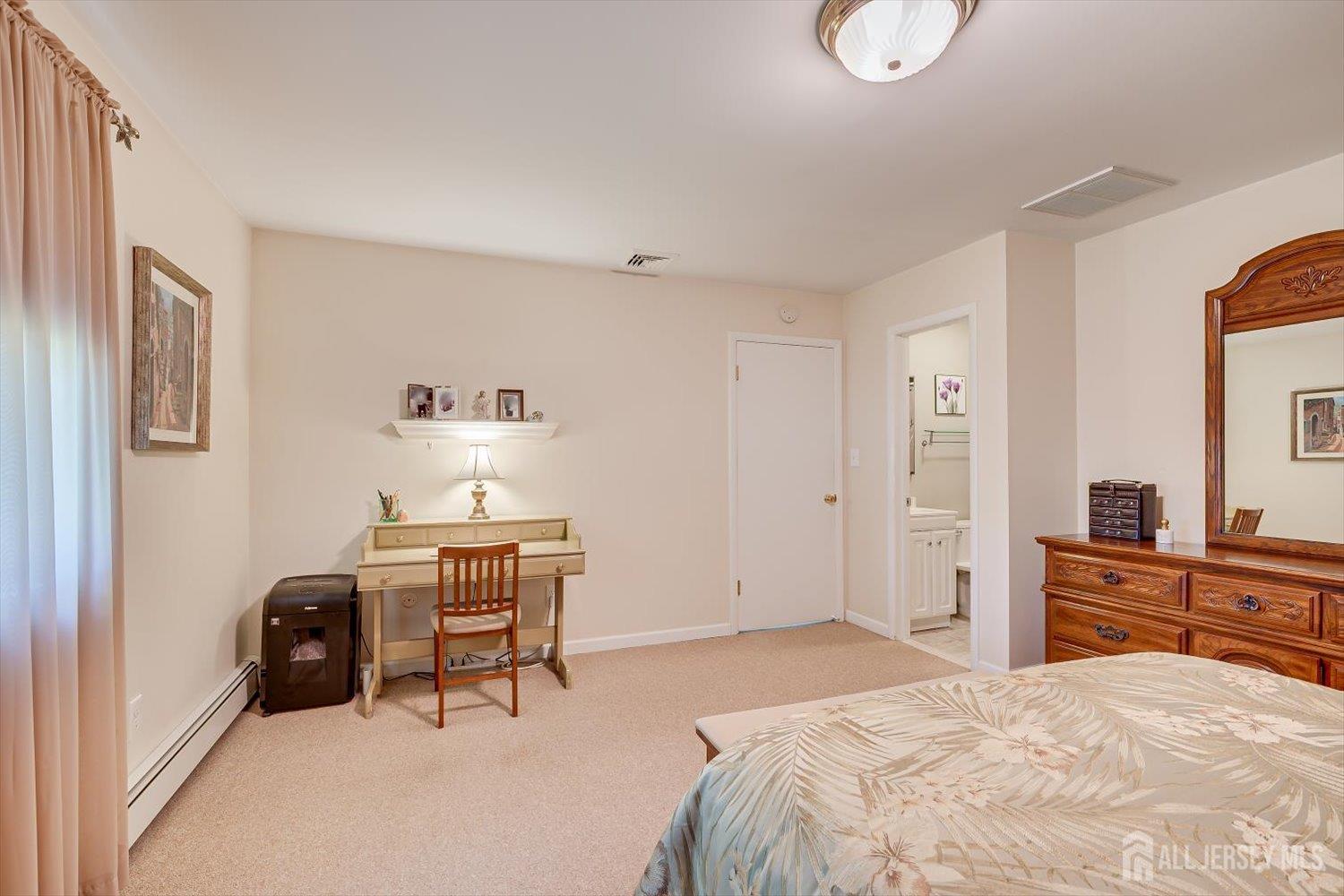 30 Walnut Street Edison, NJ 08817 - Photo 25 of 45