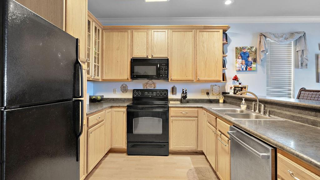 4512 Pontchartrain Drive, Unit 10 Slidell, LA 70458 - Photo 7 of 16