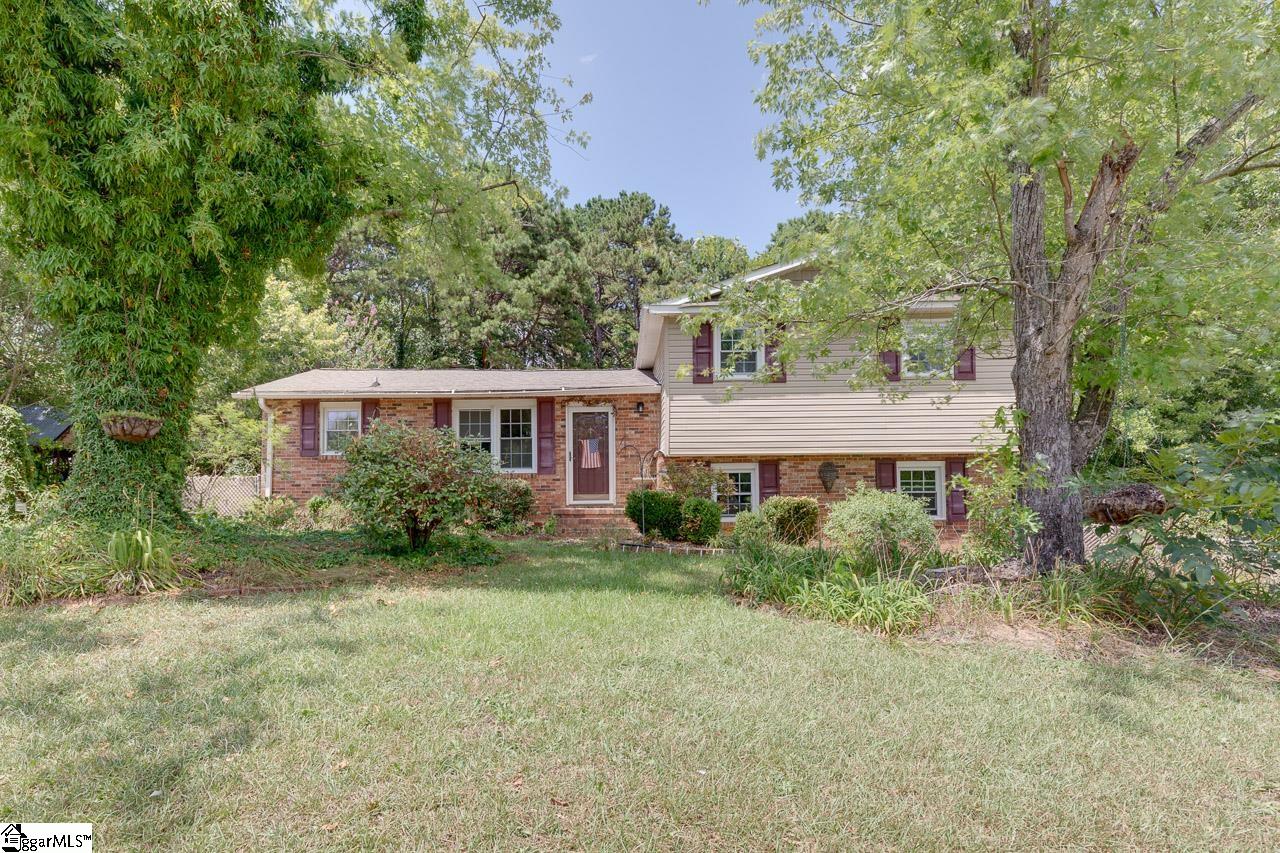714 Fairview Street Fountain Inn, SC 29644 - Photo 1 of 31