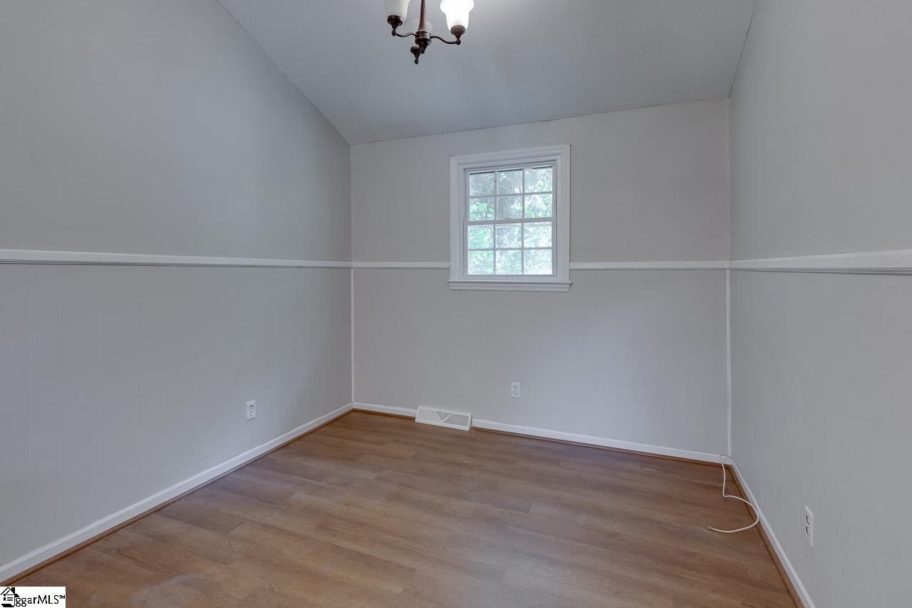 714 Fairview Street Fountain Inn, SC 29644 - Photo 13 of 31