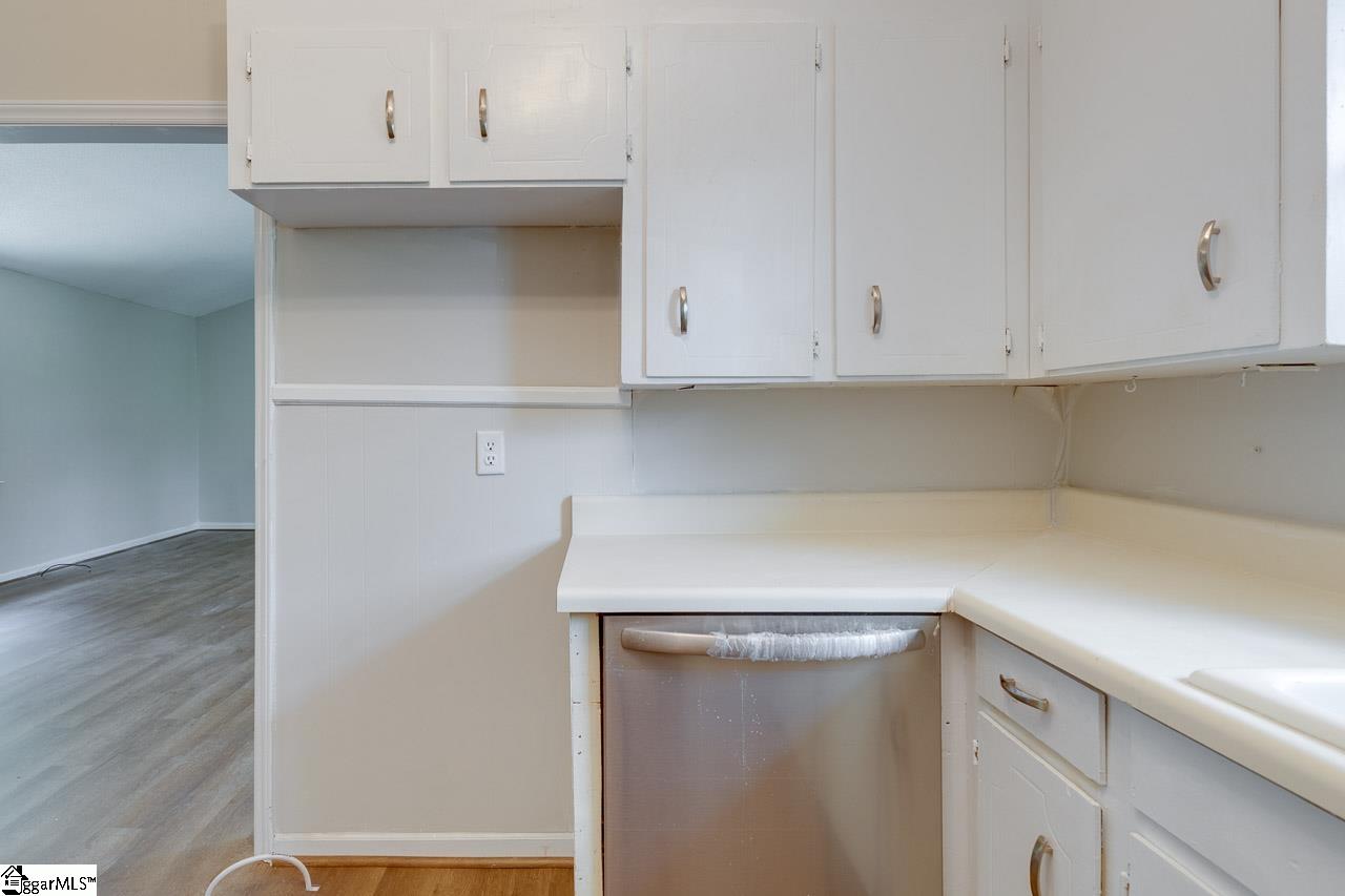 714 Fairview Street Fountain Inn, SC 29644 - Photo 15 of 31