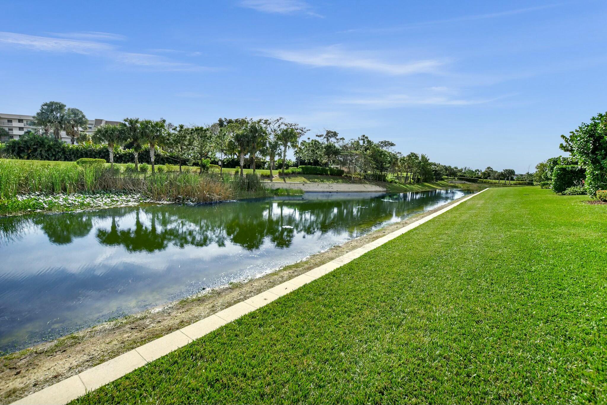 10022 Akenside Drive Boca Raton, FL 33428 - Photo 48 of 75 tempImagec5LoEw