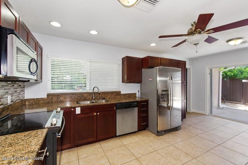 964 Samar Road Cocoa Beach, FL 32931 - Photo 3 of 10 03_964SamarRd_177002_Kitchen_FlexMLS800x