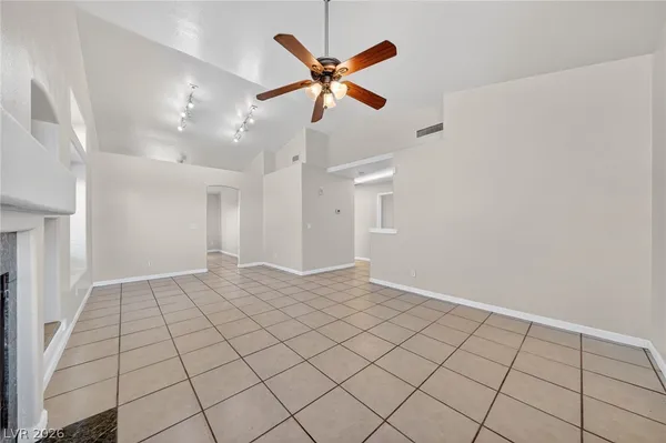 $2,000 | 3854 Chopin Court, North Las Vegas, NV 89032