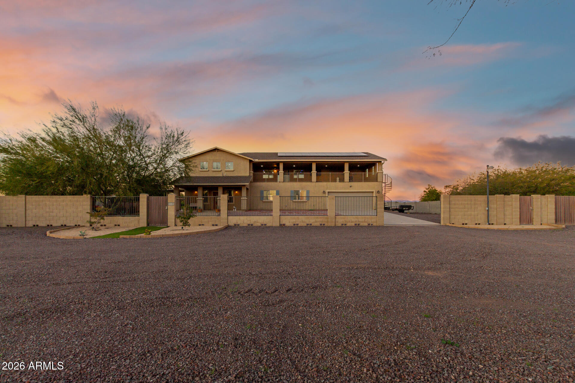 20128 West Steed Ridge Road Wittmann, AZ 85361 - Photo 4 of 36