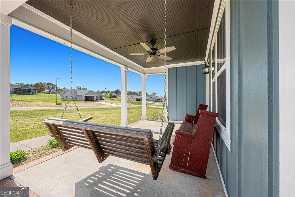 617 Ridgeview Lane Lavonia, GA 30553 - Photo 5 of 37