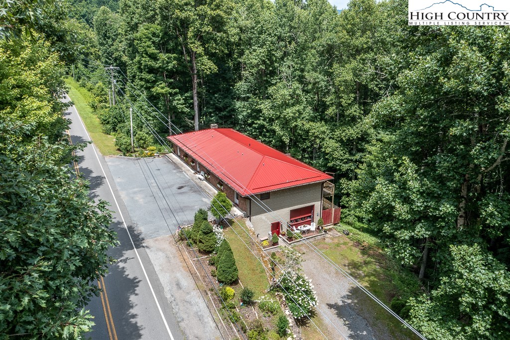 2691 Poplar Grove Road South, Unit 4 Boone, NC 28607 - Photo 2 of 50 Gallery Image 2